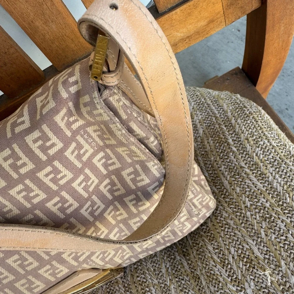 Authentic Fendi Pink Zucca Canvas Mama Baguette 💖 - Picture 11 of 17